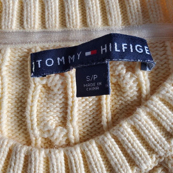 Tommy Hilfiger Cable Crew Neck Sweater, Yellow, S - Picture 4 of 6